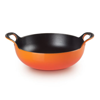 Le Creuset Tradition cast iron Balti dish diam. 24 cm. Le Creuset Flame - Buy now on ShopDecor - Discover the best products by LECREUSET design