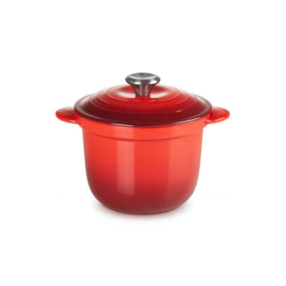 Le Creuset Tradition cast iron cocotte Every with inner stoneware lid diam. 18 cm. Le Creuset Cerise - Buy now on ShopDecor - Discover the best products by LECREUSET design