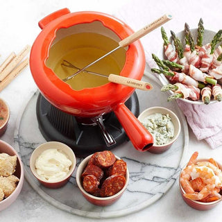 Le Creuset Tradition cast iron fondue set mode - Buy now on ShopDecor - Discover the best products by LECREUSET design