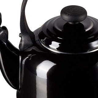 Le Creuset Tradition kettle - Buy now on ShopDecor - Discover the best products by LECREUSET design