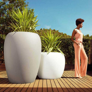 Vondom Blow vase h.60 cm polyethylene by Stefano Giovannoni - Buy now on ShopDecor - Discover the best products by VONDOM design